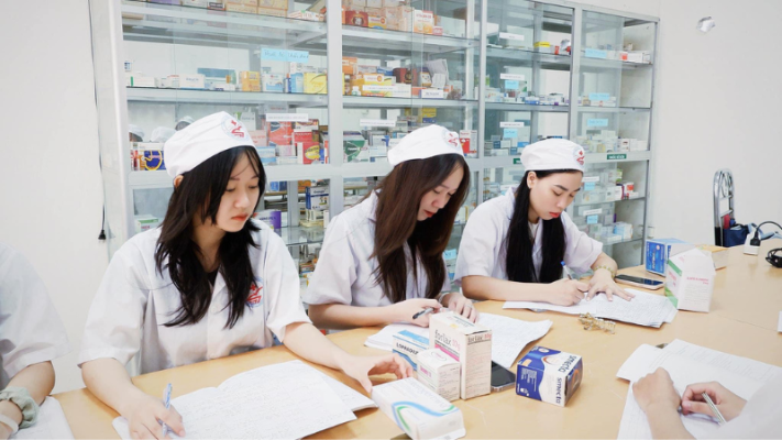 Kết nối giảng đường đến doanh nghiệp