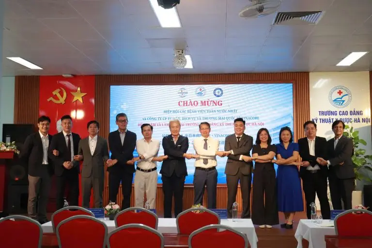 Trường Cao Đẳng Kỹ Thuật Y Dược Hà Nội Ký Kết Hợp Tác Với Hiệp Hội Các Bệnh Viện Toàn Nhật Bản