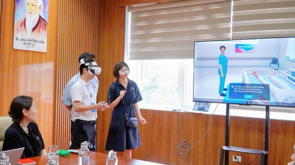 Trải Nghiệm Công Nghệ Mô Phỏng Y Khoa Bằng Thực Tế Ảo (VR)