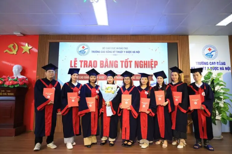 Cao Đẳng Y Dược Có Được Thi Công Chức, Viên Chức Không? Giải Đáp Mới Nhất