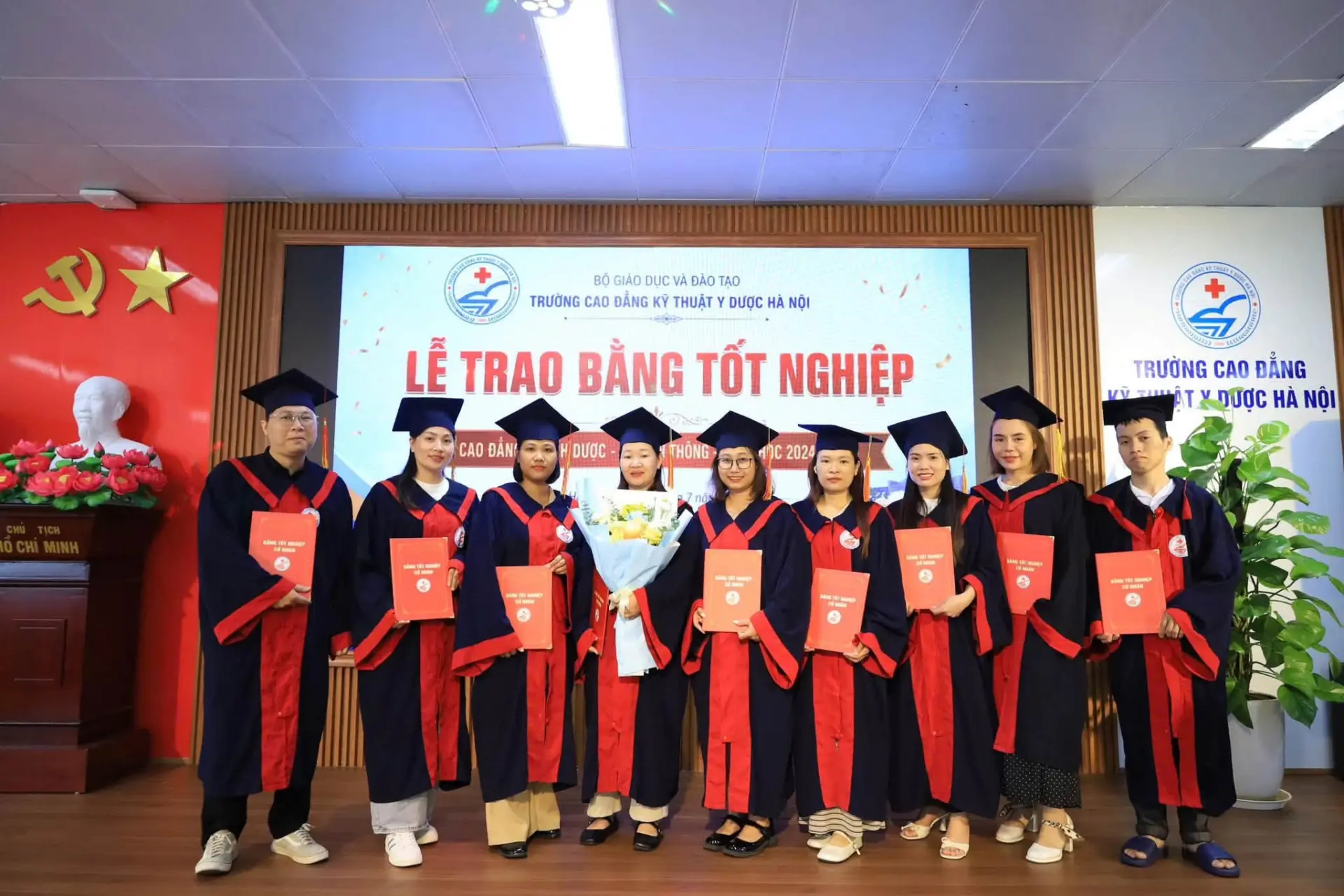 Có Liên Thông Từ Trung Cấp Điều Dưỡng Sang Cao Đẳng Dược Được Không?